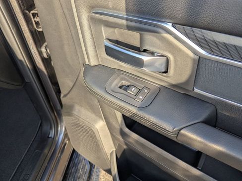 New 2026 RAM 3500 Big Horn AWD/4WD image 33
