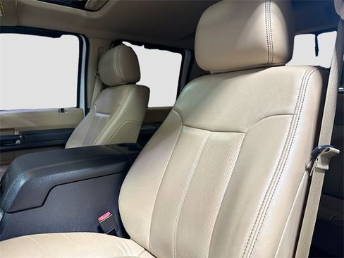 Used 2016 Ford F350 Lariat w/ Lariat Ultimate Package image 22