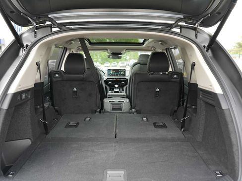 Certified 2026 Acura MDX SH-AWD w/ Technology Package image 40
