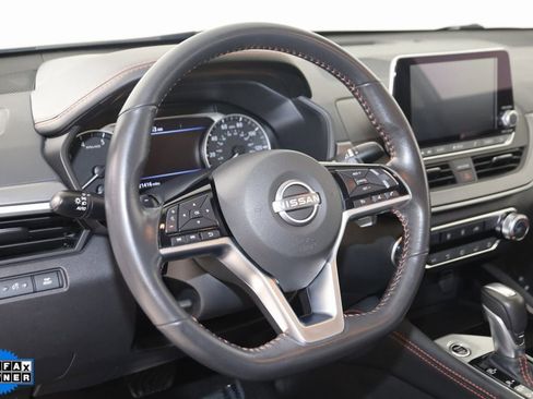 Used 2023 Nissan Altima 2.5 SR image 6