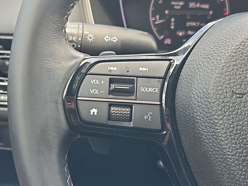 Used 2025 Honda Civic Sport image 16