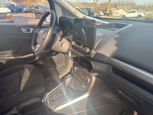 Used 2018 Ford EcoSport SE image 32