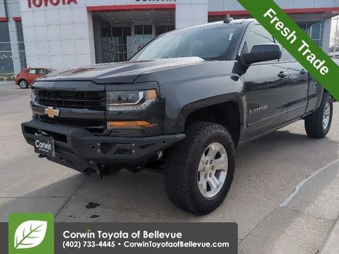 Used 2017 Chevrolet Silverado 1500 LT w/ All Star Edition image 8