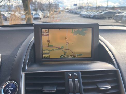 Used 2010 Lexus HS 250h Premium image 26