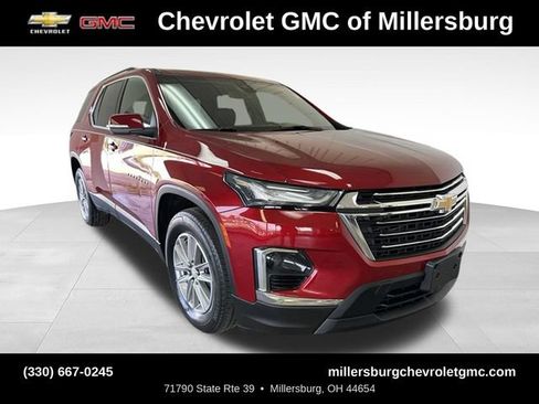 Used 2022 Chevrolet Traverse LT AWD/4WD image 1