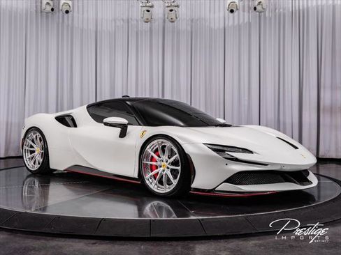 Used 2023 Ferrari SF90 Stradale AWD/4WD image 28