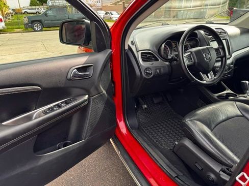 Used 2020 Dodge Journey Crossroad FWD image 8