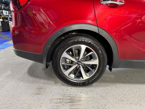 Used 2019 Kia Sorento EX AWD/4WD image 25