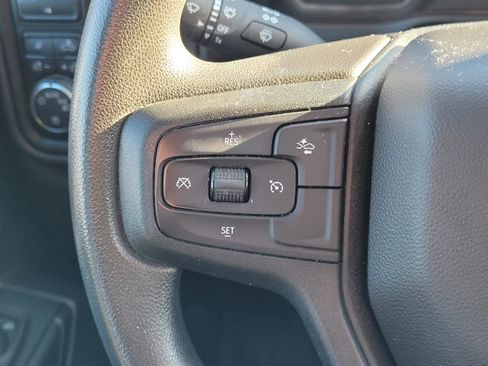 Used 2024 Chevrolet Silverado 2500 Custom w/ Custom Value Package image 13