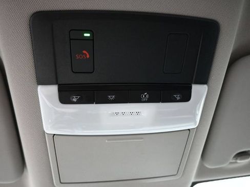 Used 2026 Nissan Rogue SV FWD image 24
