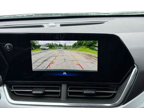 New 2026 Chevrolet Trax LT w/ Driver Confidence Package FWD image 15