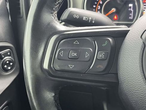 Used 2022 Jeep Gladiator Willys image 25