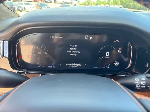 Used 2022 Jeep Grand Wagoneer Series III AWD/4WD image 17