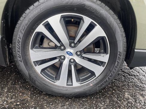 Used 2019 Subaru Outback 2.5i Limited w/ Popular Package #2 image 9
