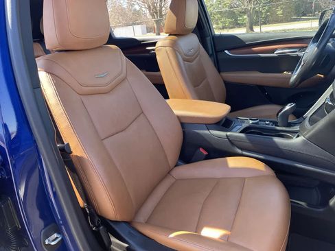 Certified 2023 Cadillac XT5 Premium Luxury image 14