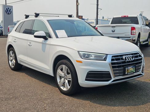 Used 2019 Audi Q5 2.0T Premium w/ Convenience Package AWD/4WD image 7