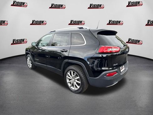 Used 2018 Jeep Cherokee Limited image 7