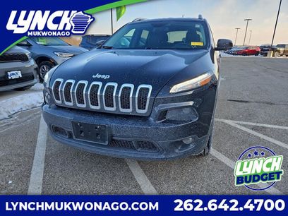 Used 2018 Jeep Cherokee Latitude Plus w/ Comfort/Convenience Group