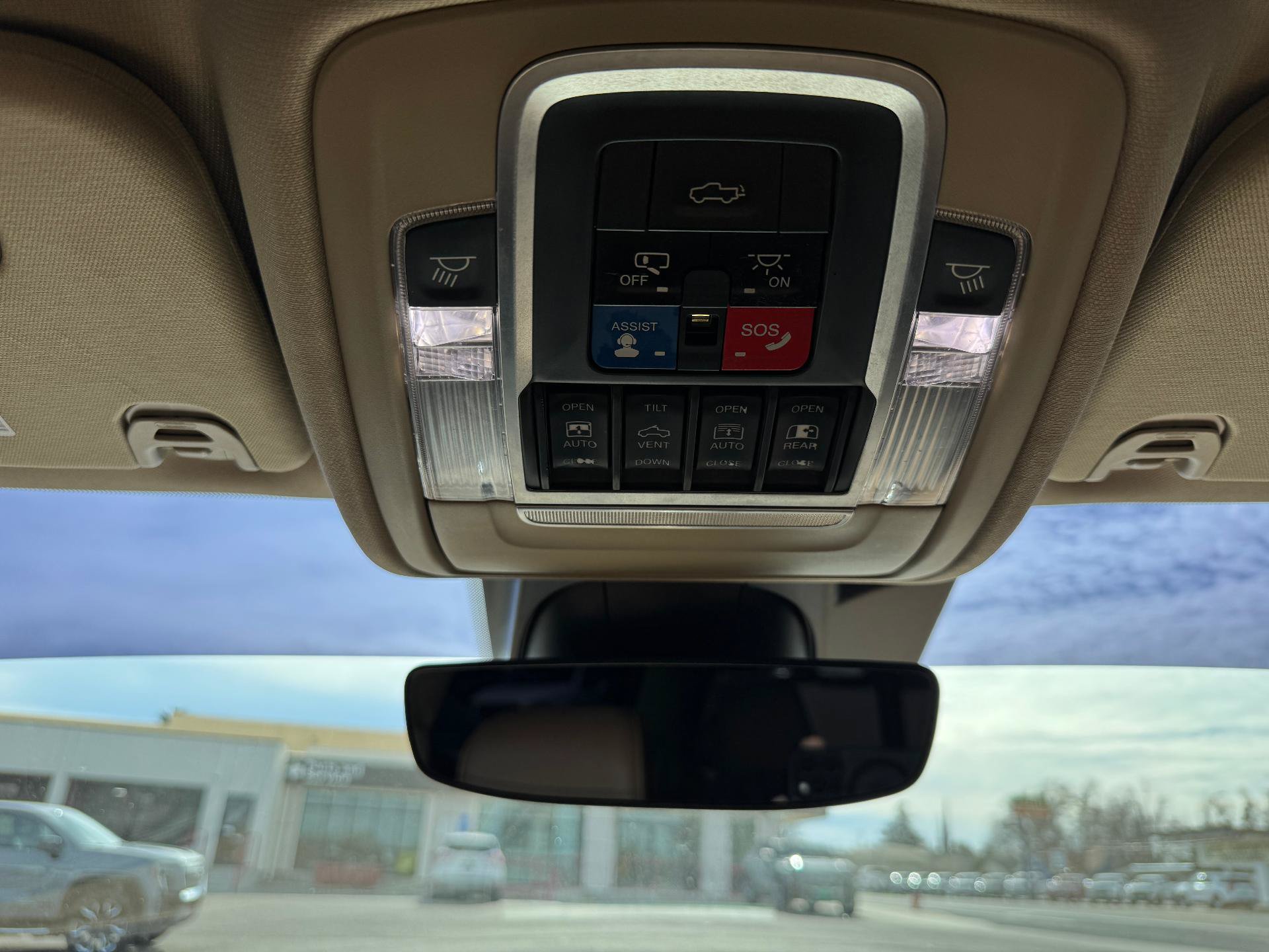 Used 2019 RAM 1500 Limited AWD/4WD image 22