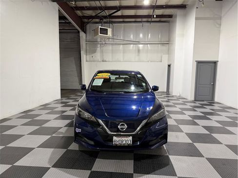 Used 2019 Nissan Leaf S w/ S Charge Package image 2