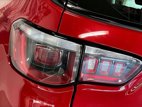 Used 2018 Jeep Compass Sport w/ Cold Weather Group image 29