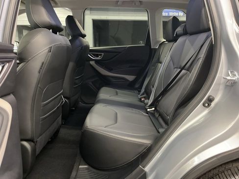 Certified 2024 Subaru Forester Limited image 31