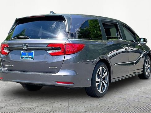 Used 2022 Honda Odyssey Touring image 6