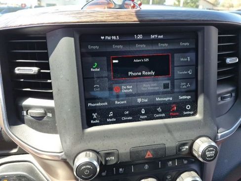 Used 2020 RAM 1500 Laramie AWD/4WD image 13