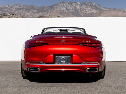 New 2026 Mercedes-Benz Maybach SL 680 image 6