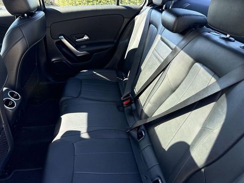 Used 2022 Mercedes-Benz A 220 image 23