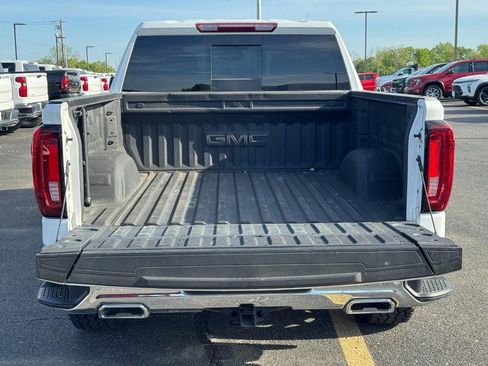 Used 2024 GMC Sierra 1500 SLT w/ SLT Premium Plus Package AWD/4WD image 4