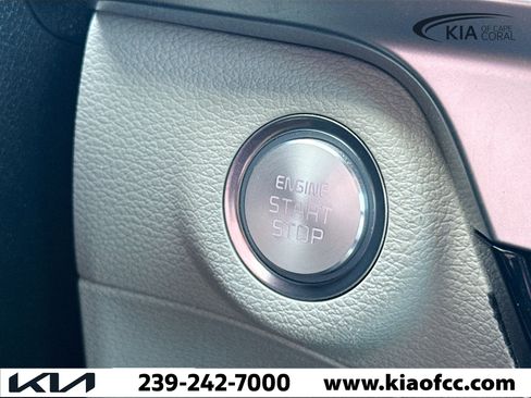 Certified 2024 Kia Telluride S w/ S Sunroof Package image 38