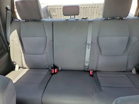 Used 2025 Toyota Tundra SR w/ SR Tow Package AWD/4WD image 19