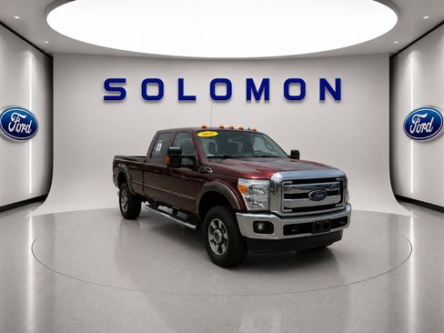Used 2015 Ford F250 Lariat w/ Lariat Interior Package AWD/4WD image 3