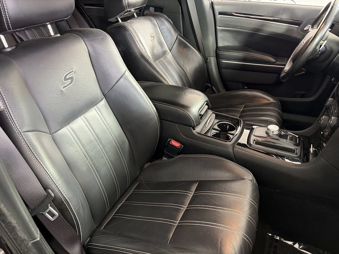 Used 2021 Chrysler 300 S RWD image 26