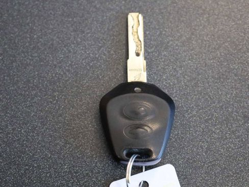 Used 2001 Porsche 911 Carrera image 39