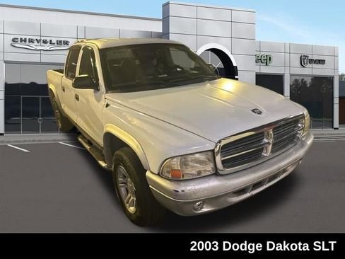 Used 2003 Dodge Dakota SLT image 1