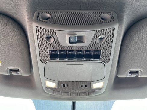 Used 2019 Ford F450 Lariat w/ Chrome Package image 19