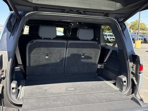 Used 2023 Rivian R1S Adventure AWD/4WD image 17
