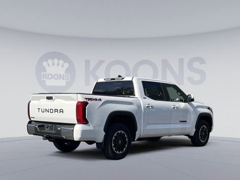 New 2026 Toyota Tundra SR5 AWD/4WD image 4