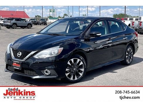 Used 2016 Nissan Sentra SR FWD image 1
