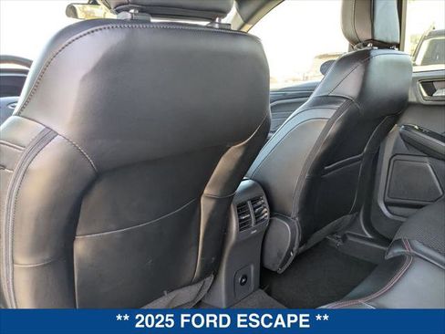 Used 2025 Ford Escape ST-Line w/ Equipment Group 301A image 21