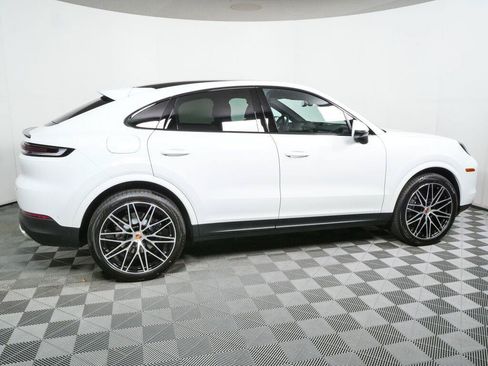 New 2026 Porsche Cayenne Coupe AWD/4WD image 29