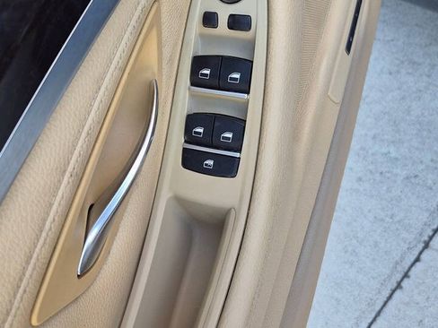 Used 2014 BMW 528i Sedan RWD image 45