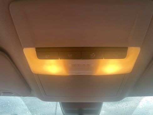 Used 2023 Nissan Altima 2.5 SV FWD image 23