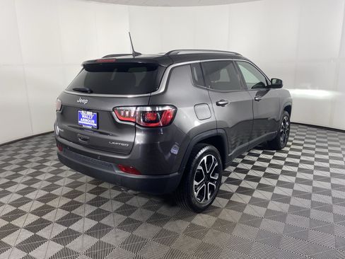 Used 2022 Jeep Compass Limited AWD/4WD image 7