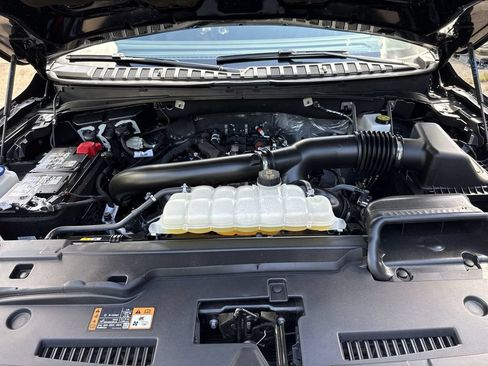 Used 2025 Lincoln Navigator L Reserve AWD/4WD image 27