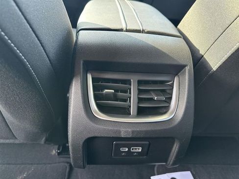 Used 2025 Chevrolet Blazer LT image 20