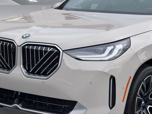 Certified 2026 BMW X3 xDrive30i AWD/4WD image 12