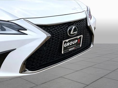 Used 2022 Lexus ES 350 F Sport w/ Accessory Package 2 FWD image 30